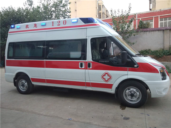 江鈴福特新世代全順（長軸）救護車