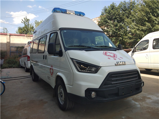 江鈴特順監護型救護車（高頂/長軸）