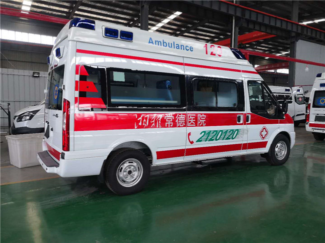 江鈴全順V348救護車（福星頂）
