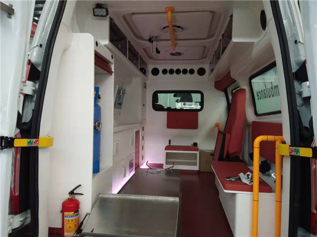 江鈴V362救護車（外貿出口）