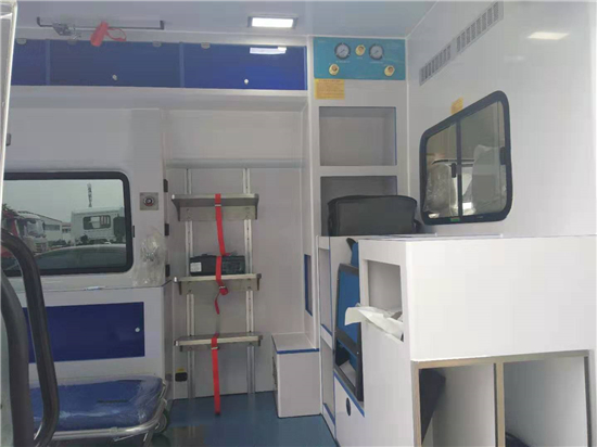江鈴全順福星高頂監護型救護車