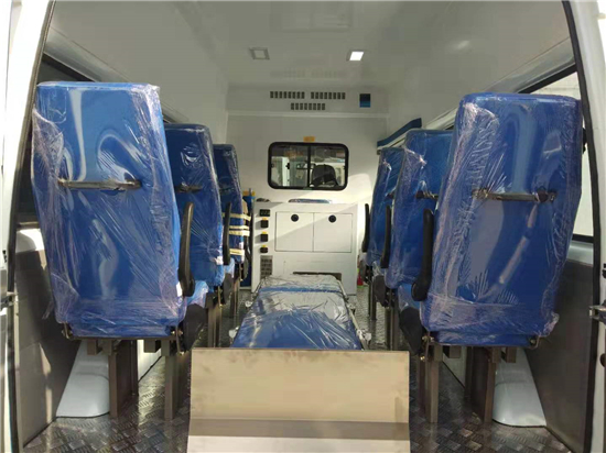 江鈴大型礦山救護(hù)車