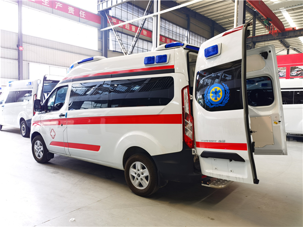 負壓型江鈴福特（航空艙）救護車 國六柴油版